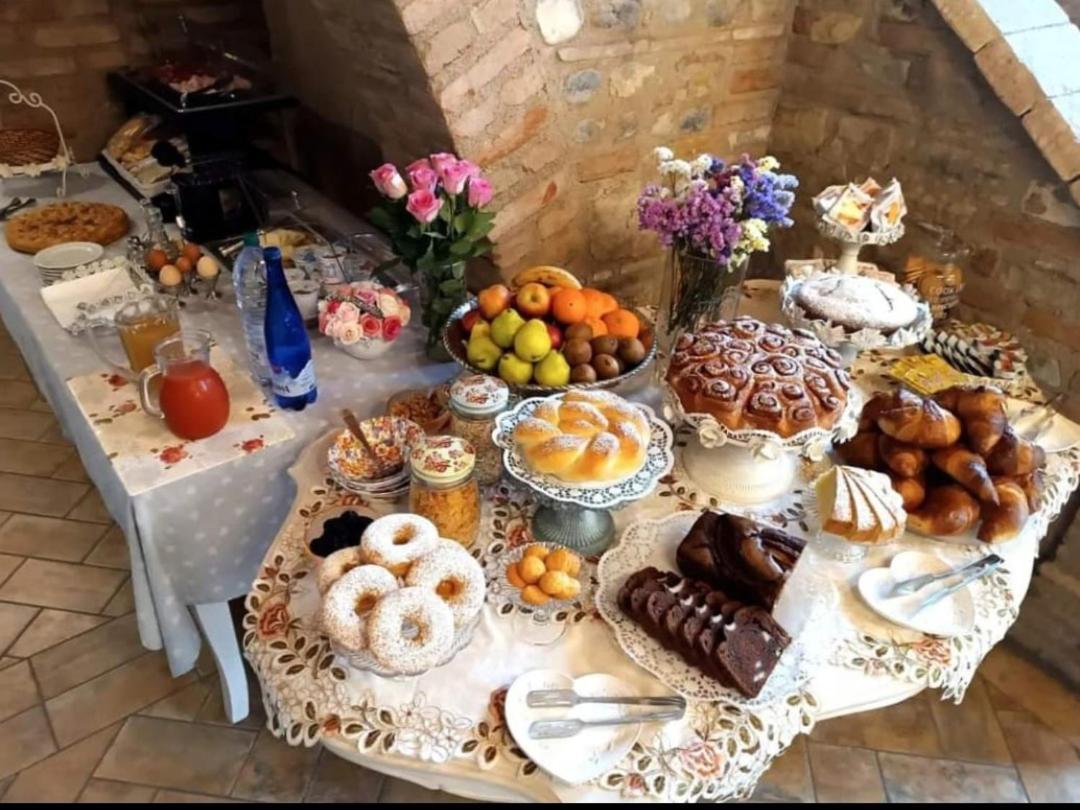 Agriturismo Le Fontanelle Da Valente Montichiari Zewnętrze zdjęcie